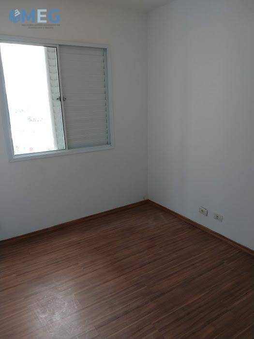 Apartamento para alugar com 2 quartos, 46m² - Foto 5