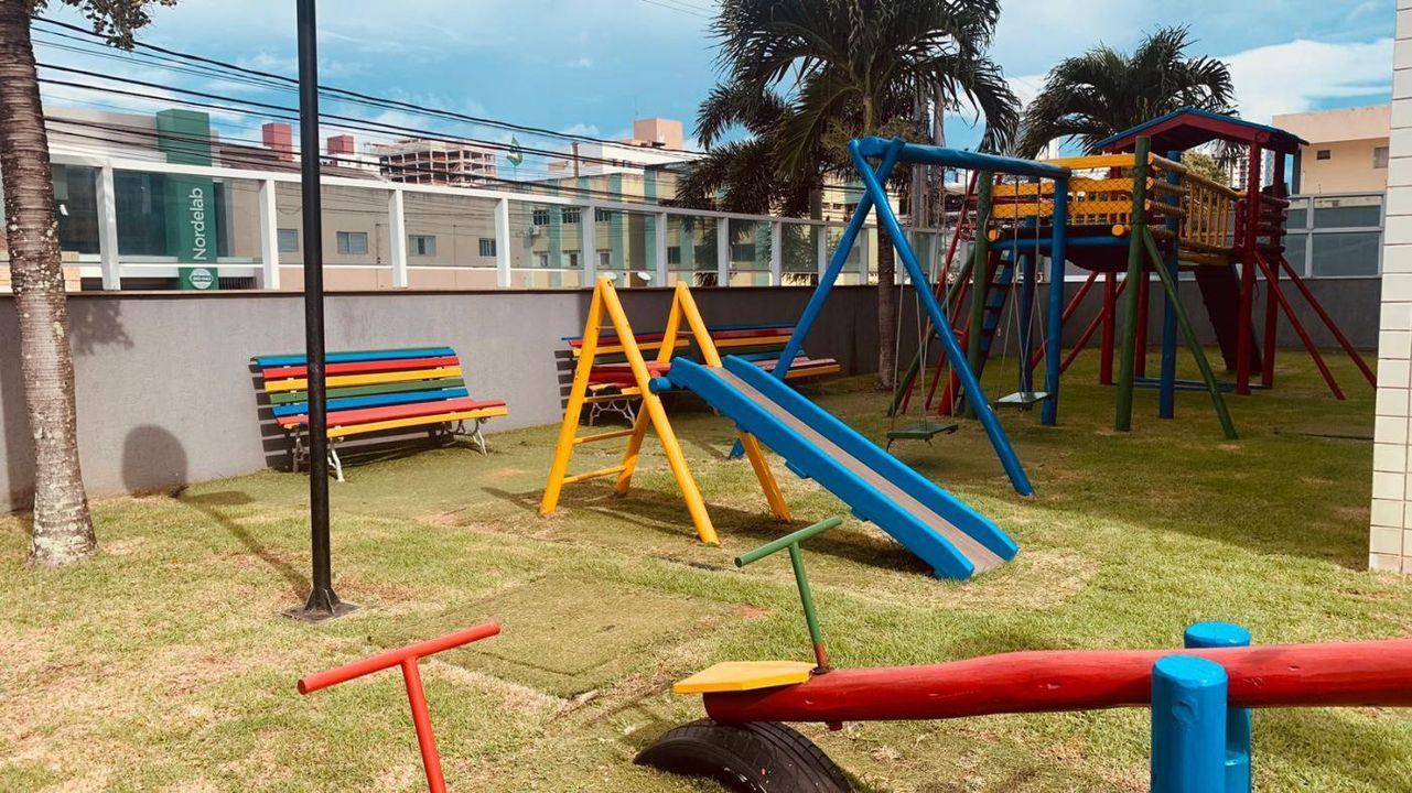 Apartamento para alugar com 3 quartos, 108m² - Foto 3
