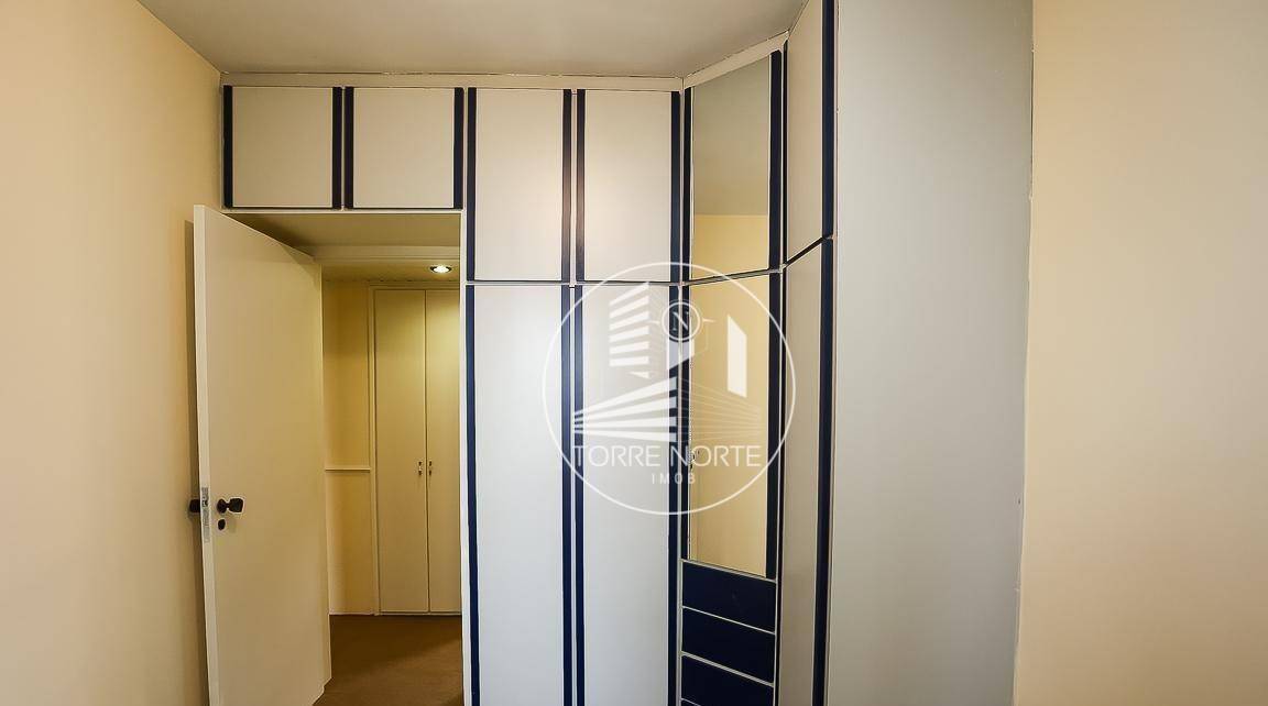 Apartamento à venda com 3 quartos, 106m² - Foto 20