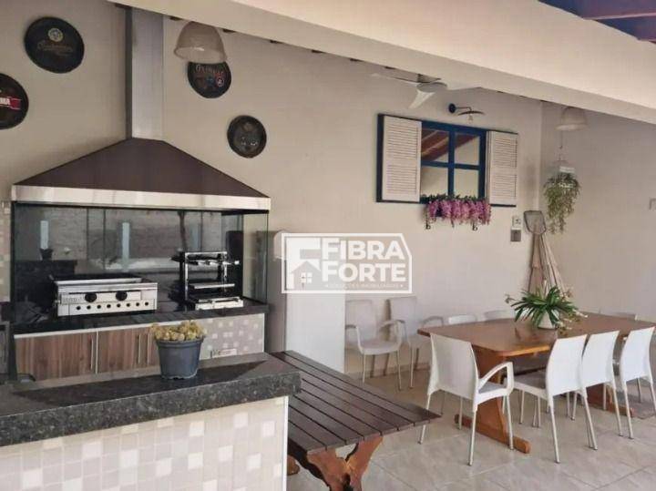 Casa à venda com 4 quartos, 249m² - Foto 22