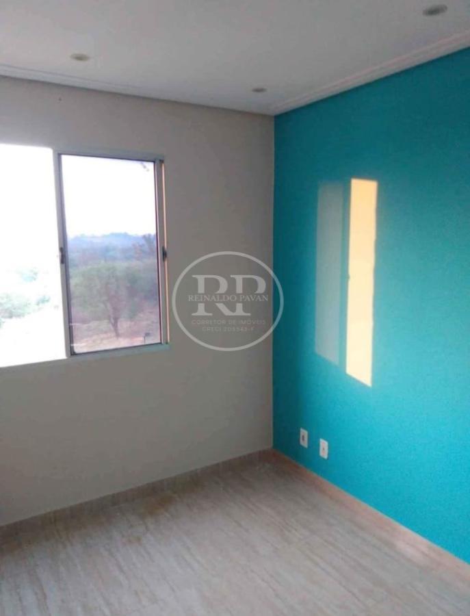 Apartamento à venda com 2 quartos, 45m² - Foto 4