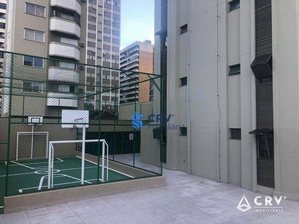 Apartamento à venda com 3 quartos, 156m² - Foto 18