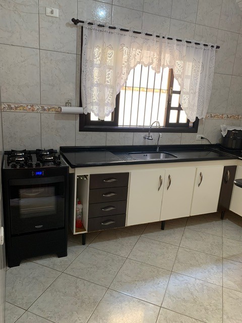 Casa à venda com 3 quartos, 121m² - Foto 7
