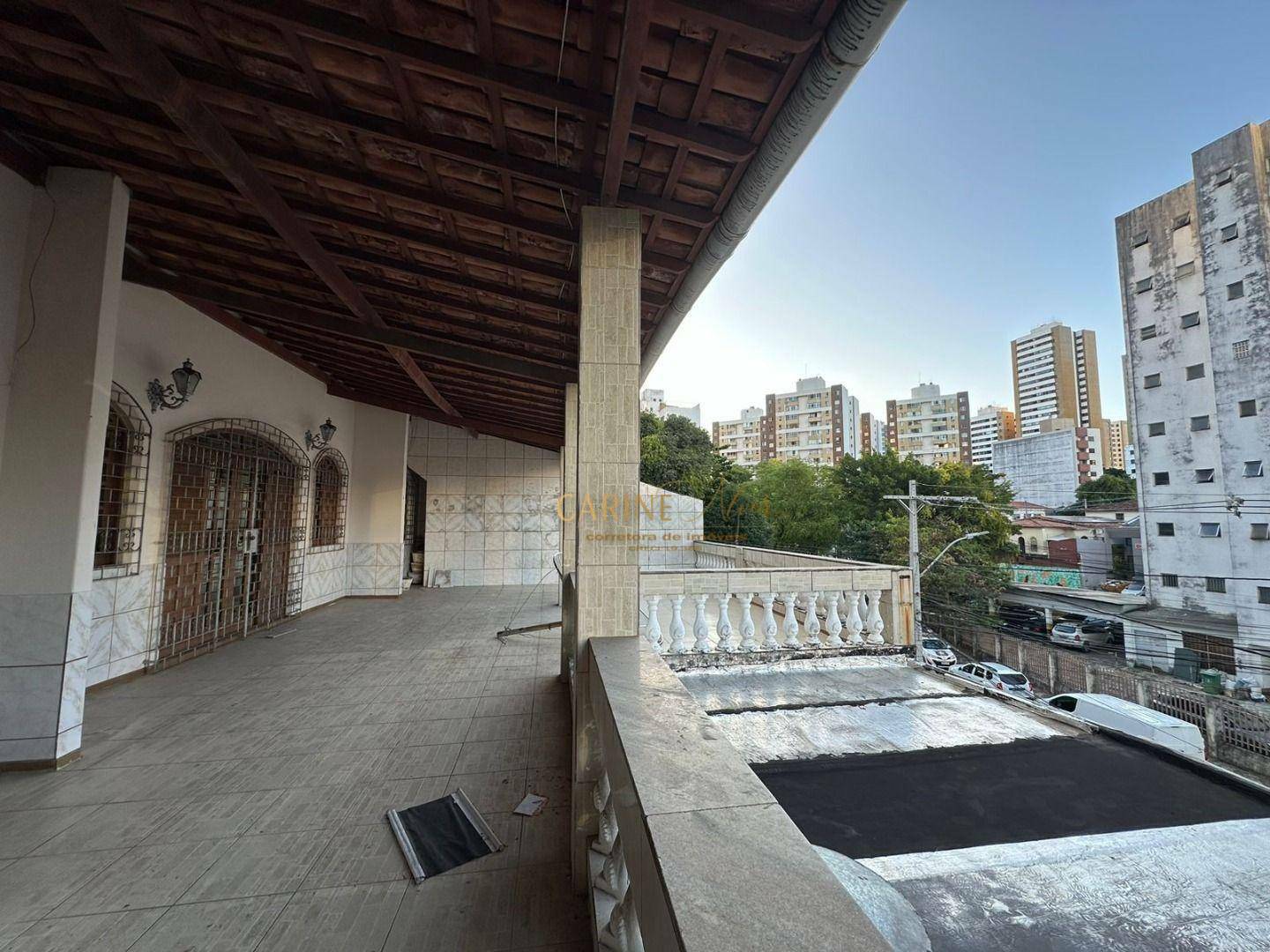 Casa para alugar com 2 quartos, 185m² - Foto 3