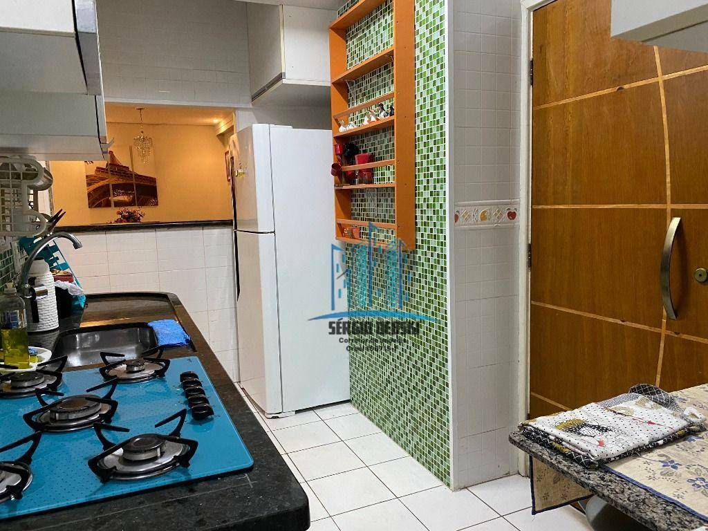 Apartamento à venda com 2 quartos, 95m² - Foto 7