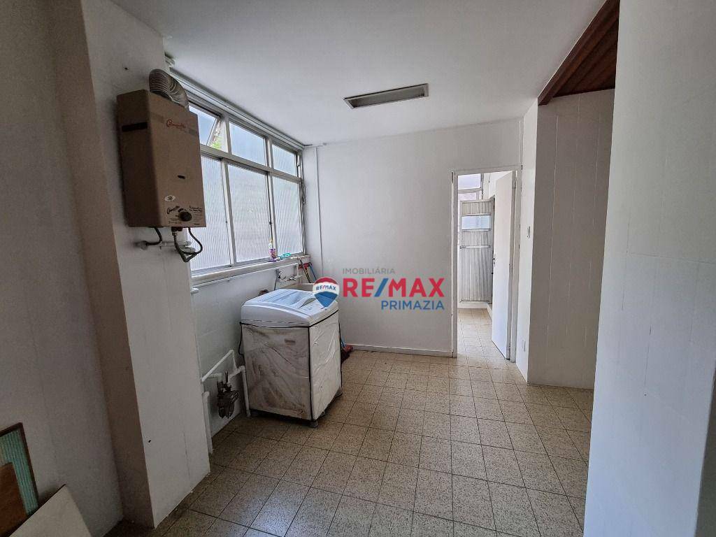 Apartamento à venda com 4 quartos, 230m² - Foto 28