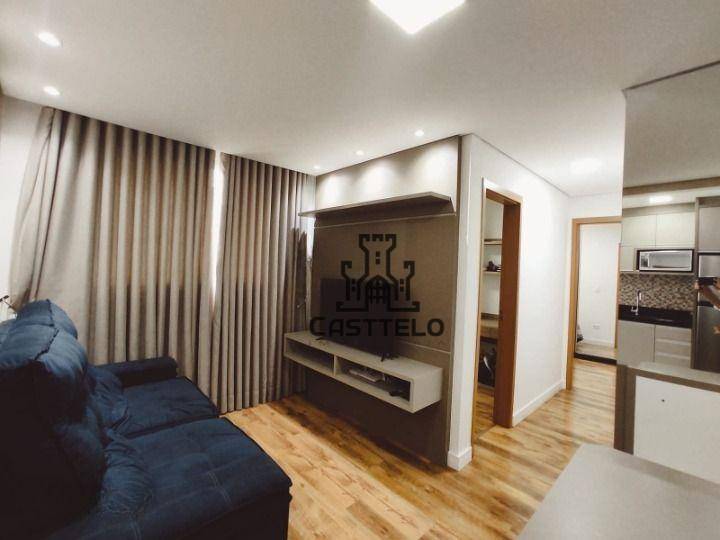 Apartamento à venda com 2 quartos, 45m² - Foto 2