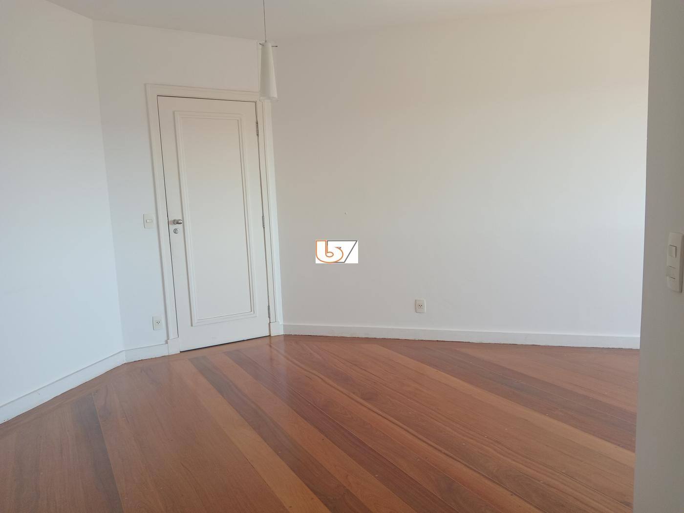 Apartamento para alugar com 3 quartos, 96m² - Foto 9