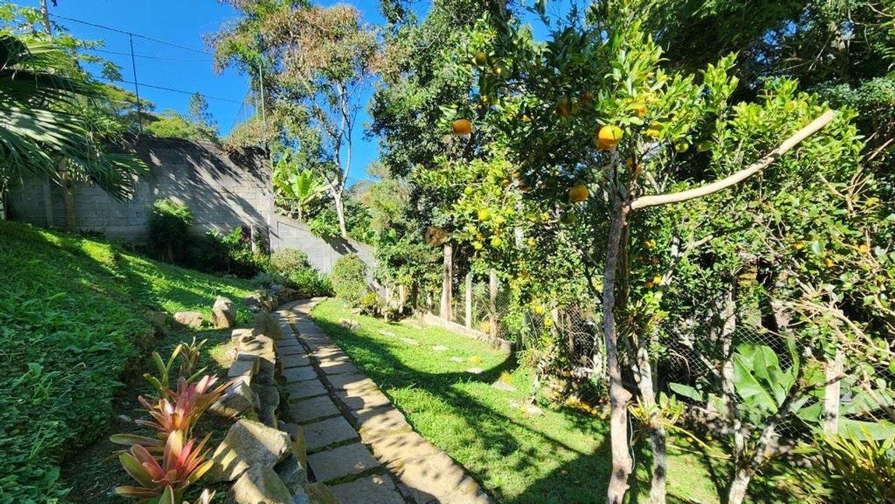 Casa à venda com 3 quartos, 212m² - Foto 31