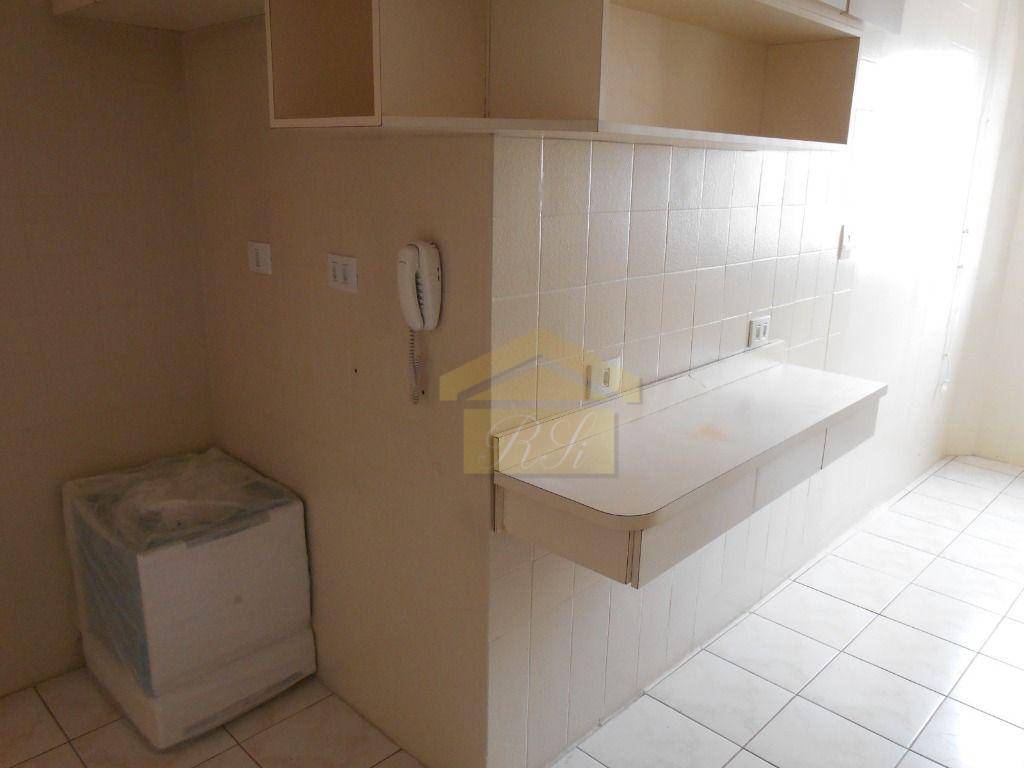 Apartamento à venda com 3 quartos, 72m² - Foto 6