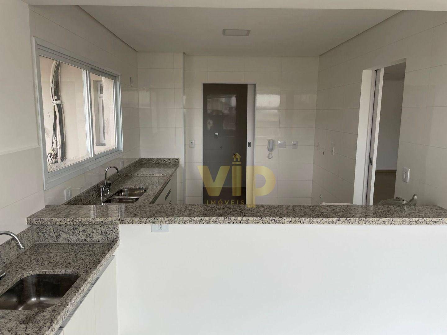 Apartamento à venda com 3 quartos, 125m² - Foto 8