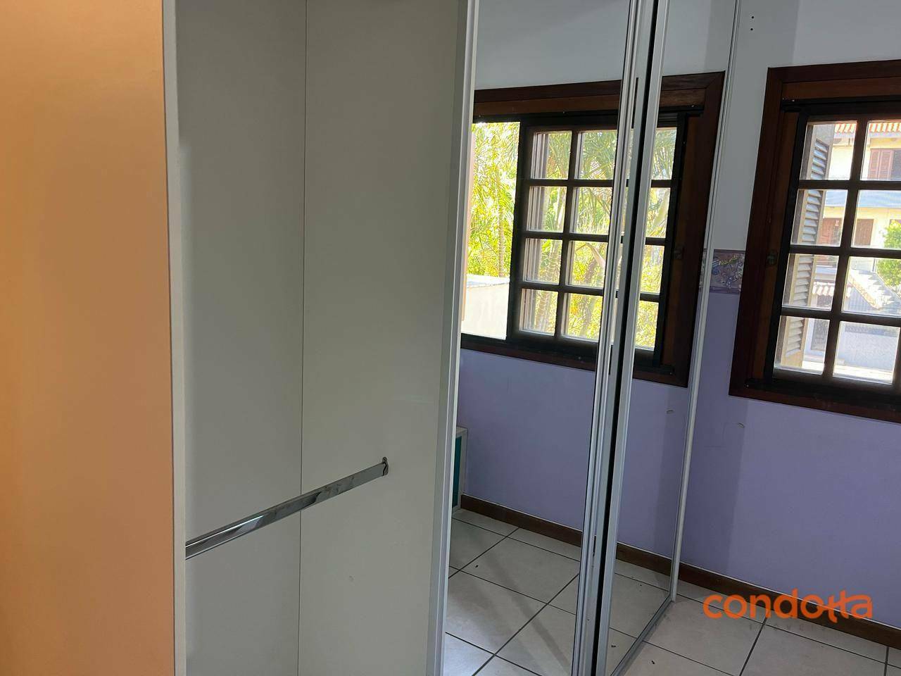 Casa para alugar com 4 quartos, 300m² - Foto 38