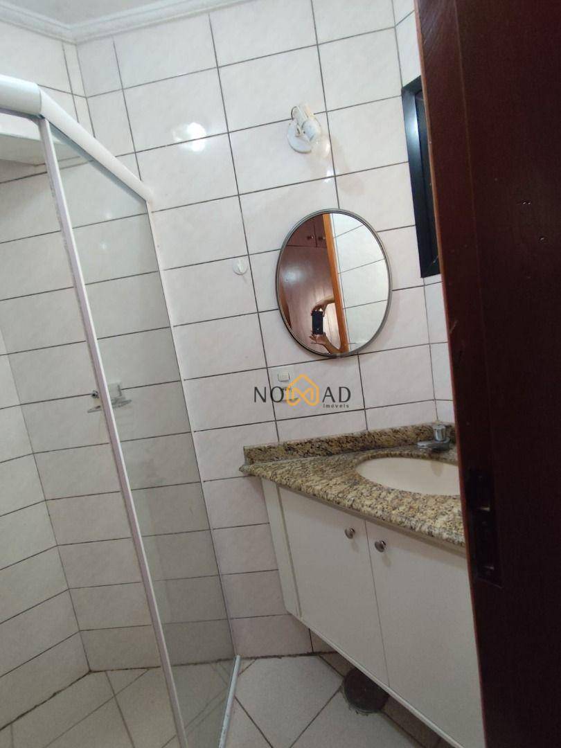 Apartamento à venda com 2 quartos, 70m² - Foto 13