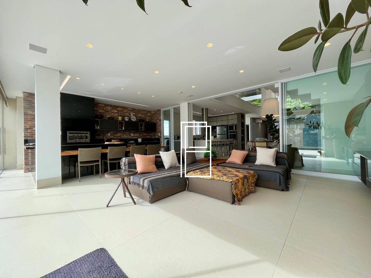 Casa de Condomínio à venda com 5 quartos, 570m² - Foto 6