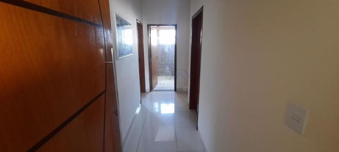 Casa à venda com 3 quartos, 200m² - Foto 26