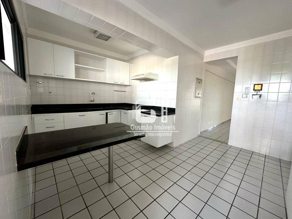 Apartamento à venda com 4 quartos, 184m² - Foto 17