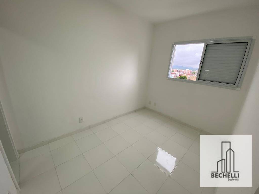 Apartamento para alugar com 2 quartos, 60m² - Foto 12