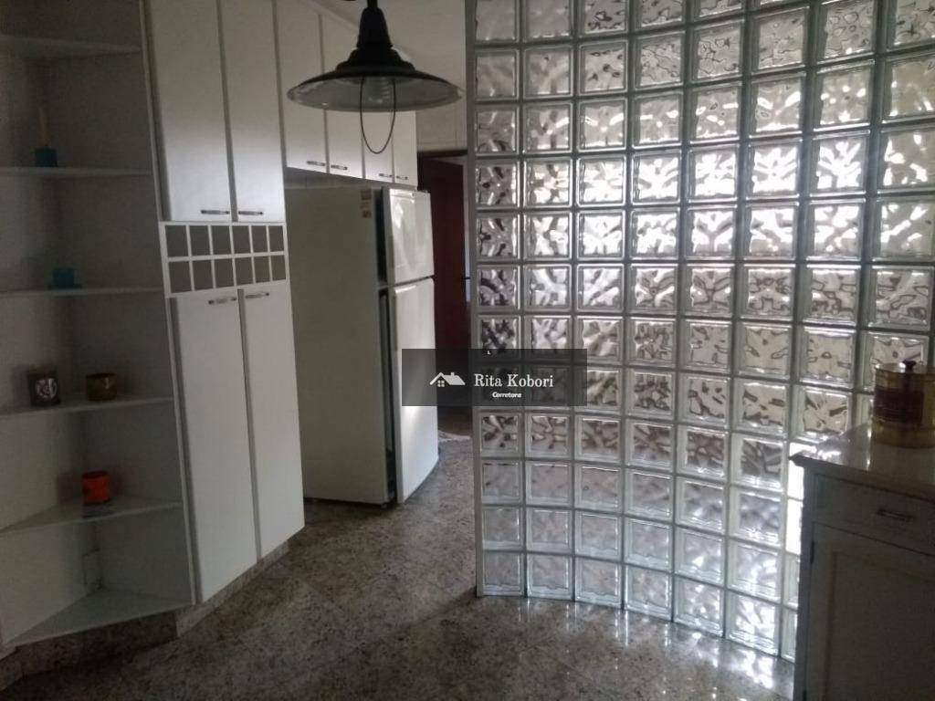 Casa à venda com 3 quartos, 339m² - Foto 2