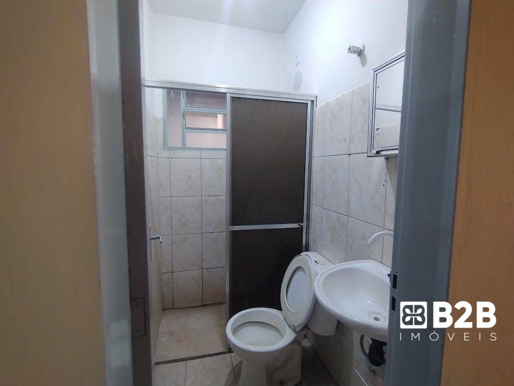 Casa à venda com 3 quartos, 190m² - Foto 8