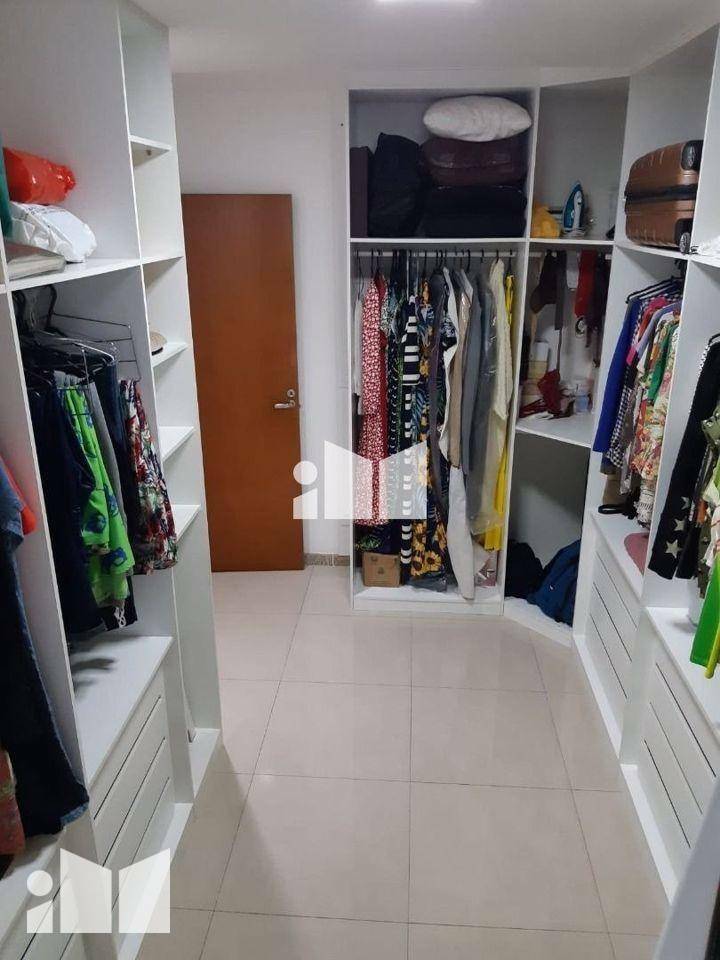 Apartamento à venda com 4 quartos, 165m² - Foto 14