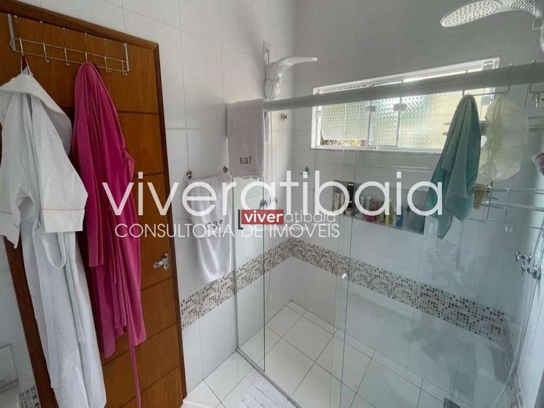 Casa à venda com 3 quartos, 240m² - Foto 17