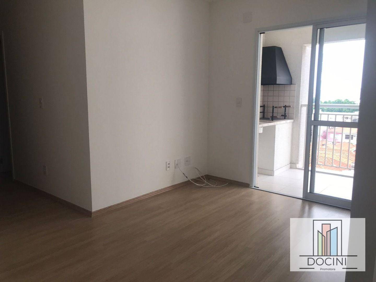 Apartamento à venda com 2 quartos, 61m² - Foto 1