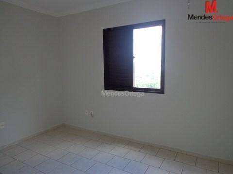 Apartamento para alugar com 2 quartos, 72m² - Foto 7
