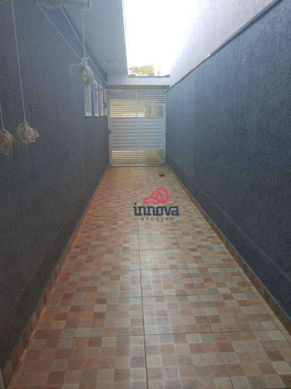 Casa à venda com 3 quartos, 230M2 - Foto 28