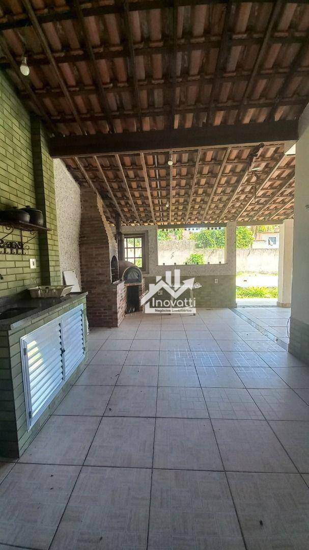 Casa à venda com 3 quartos, 180m² - Foto 10