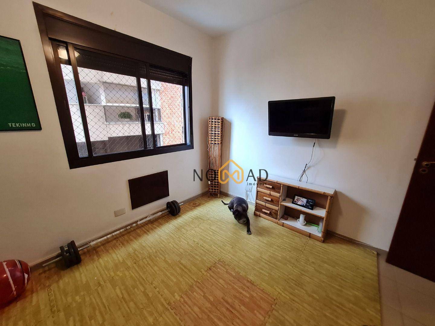 Apartamento à venda com 4 quartos, 198m² - Foto 19