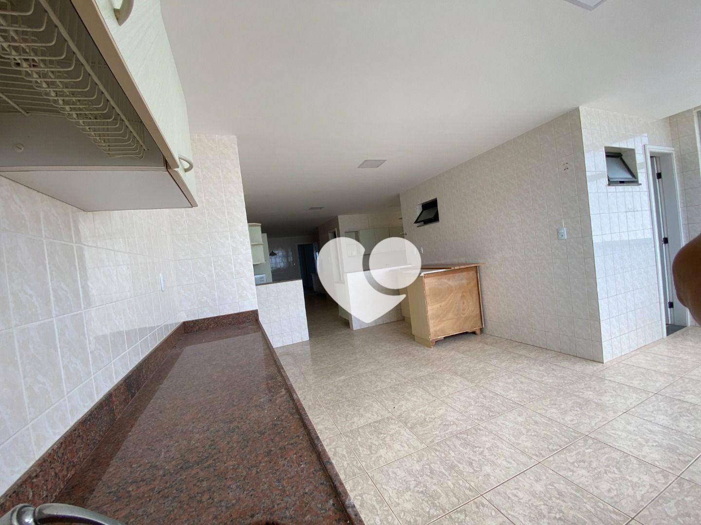 Apartamento para alugar com 4 quartos, 285m² - Foto 29