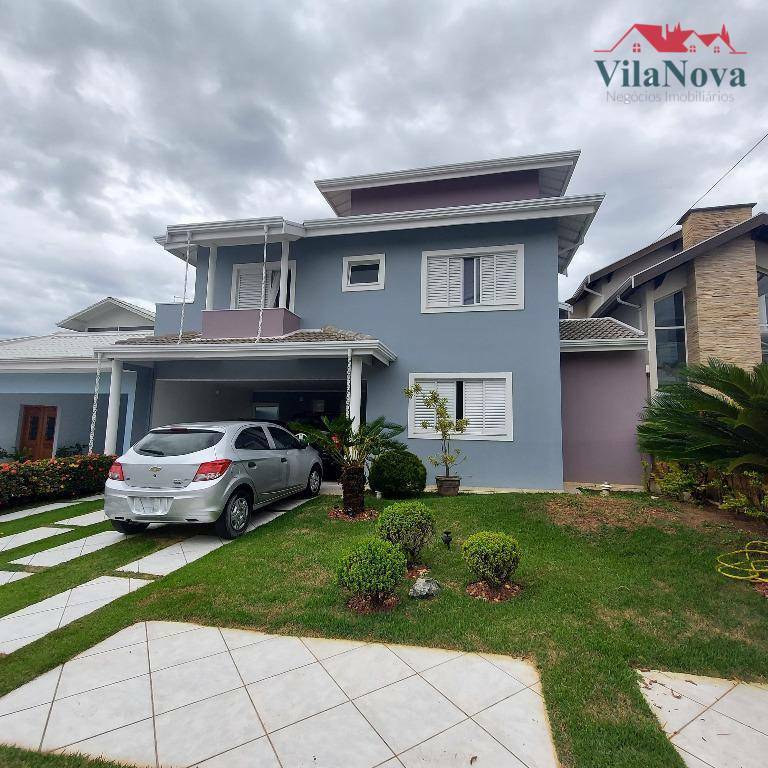 Casa de Condomínio à venda com 4 quartos, 305m² - Foto 1