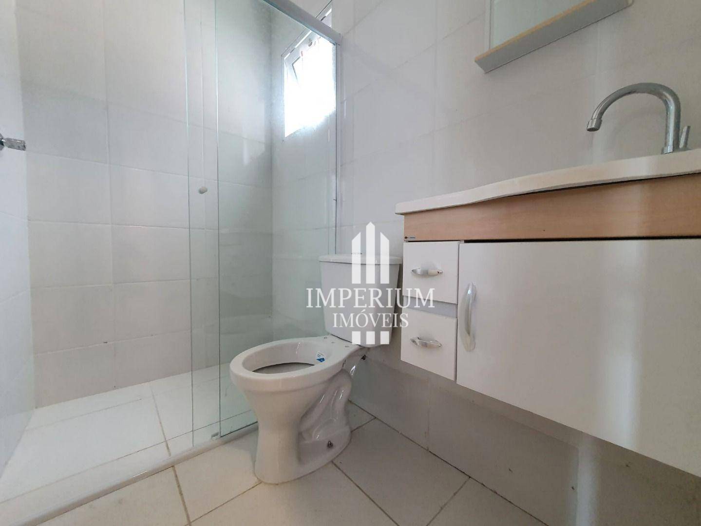 Apartamento para alugar com 2 quartos, 40m² - Foto 4