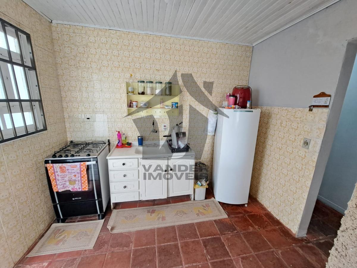 Casa à venda com 4 quartos, 300m² - Foto 6