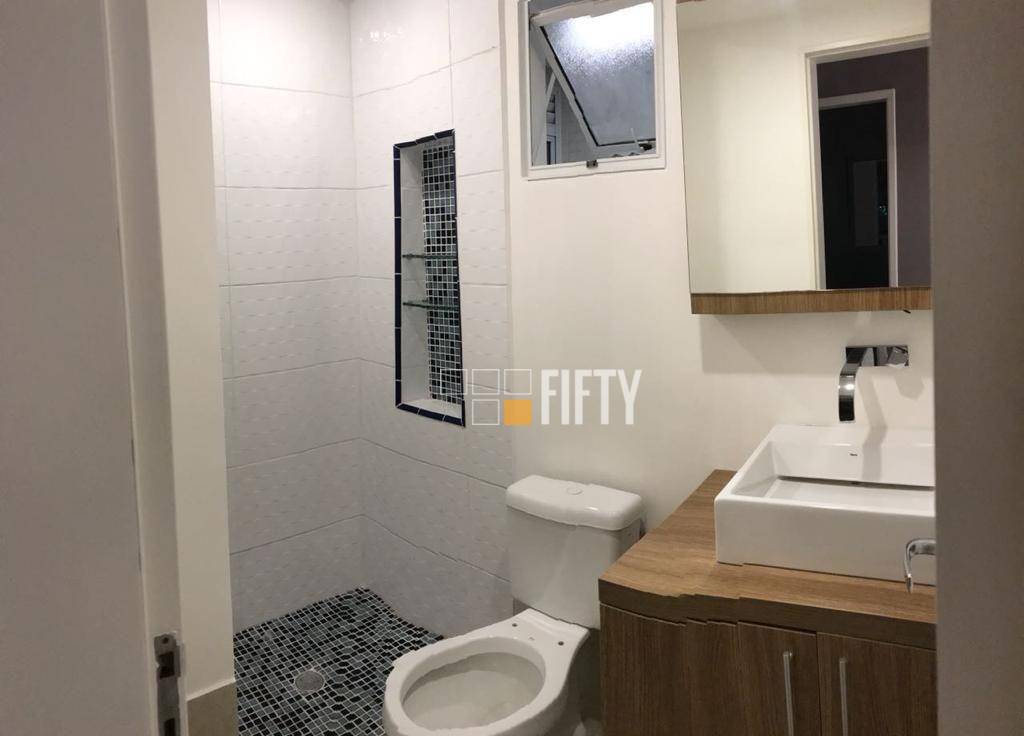 Apartamento para alugar com 2 quartos, 70m² - Foto 11