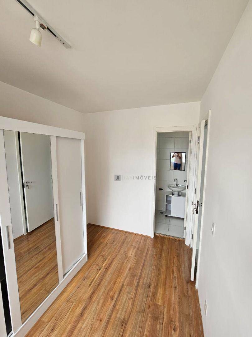 Apartamento para alugar com 1 quarto, 27m² - Foto 7