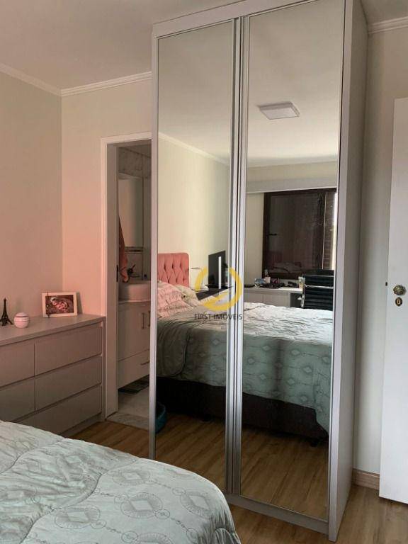 Apartamento à venda com 3 quartos, 94m² - Foto 15