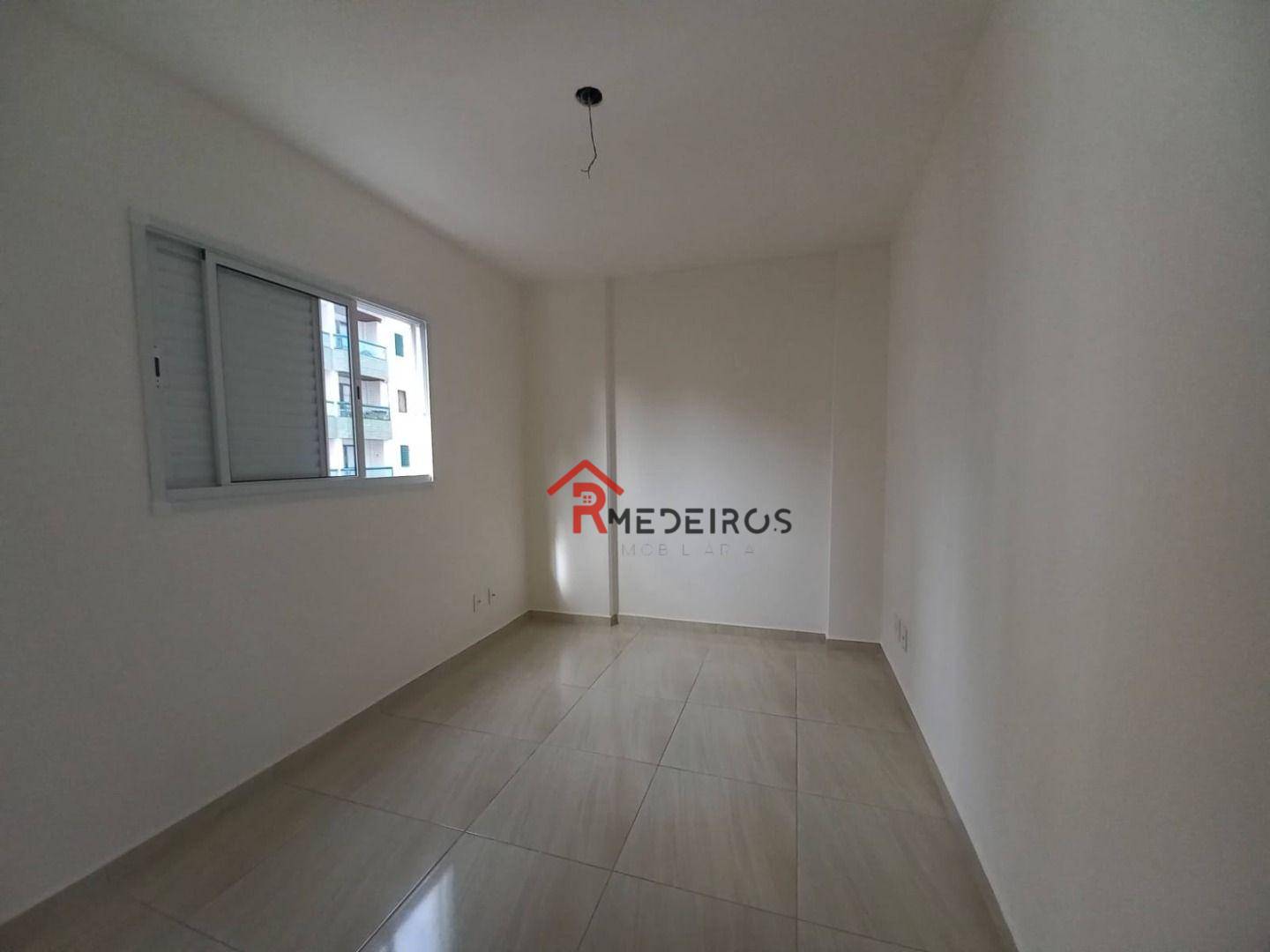 Apartamento à venda com 1 quarto, 44m² - Foto 10