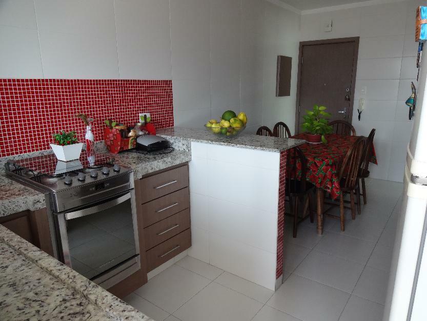 Apartamento à venda com 2 quartos, 90m² - Foto 2