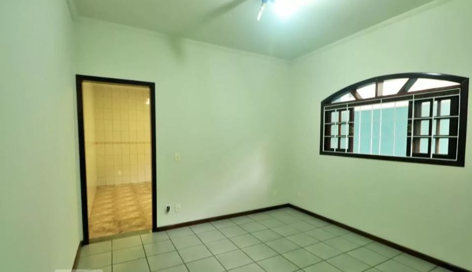 Sobrado à venda com 3 quartos, 200m² - Foto 8