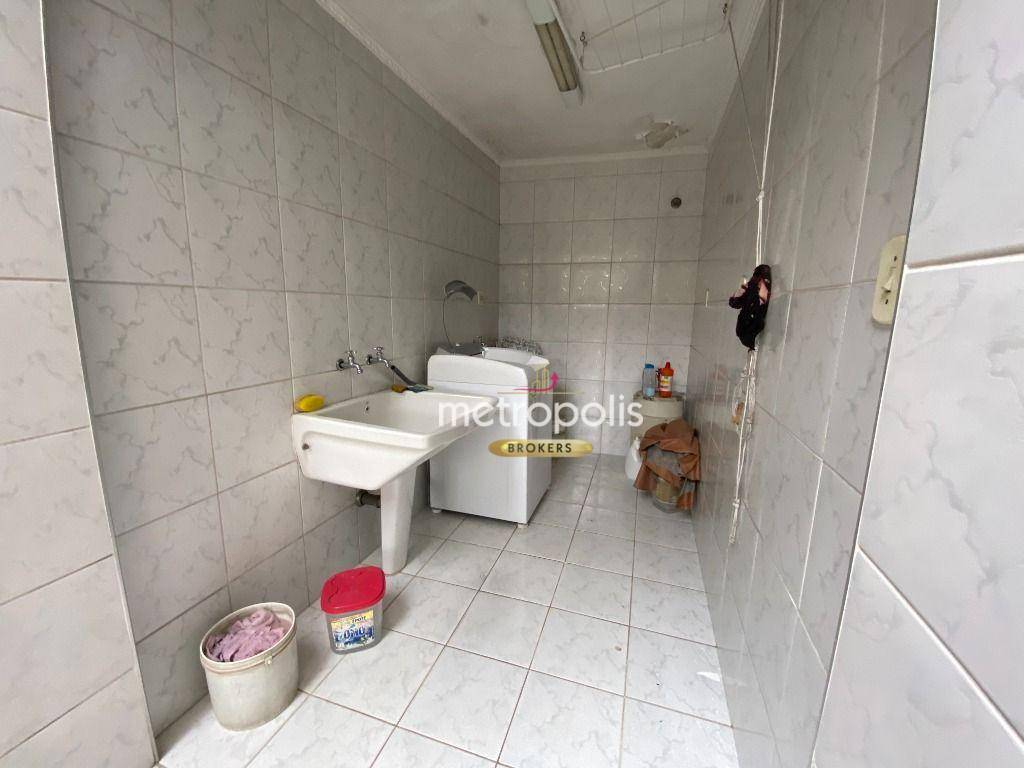 Casa à venda com 3 quartos, 201m² - Foto 30