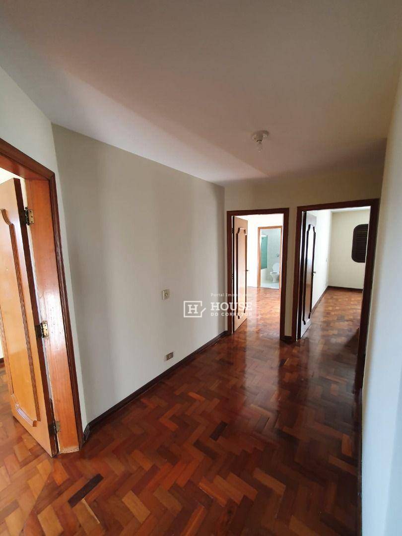 Apartamento à venda com 3 quartos, 189m² - Foto 4