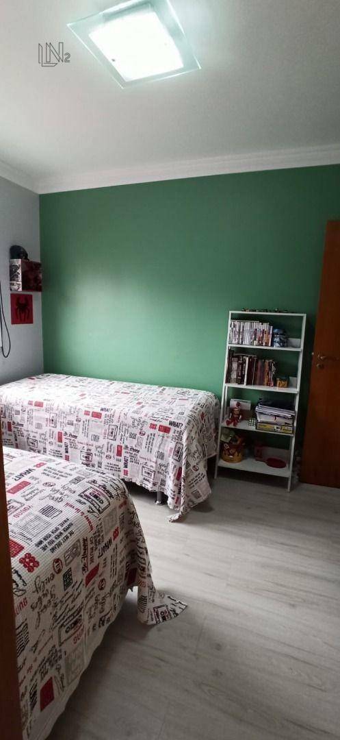 Apartamento à venda com 3 quartos, 140m² - Foto 25