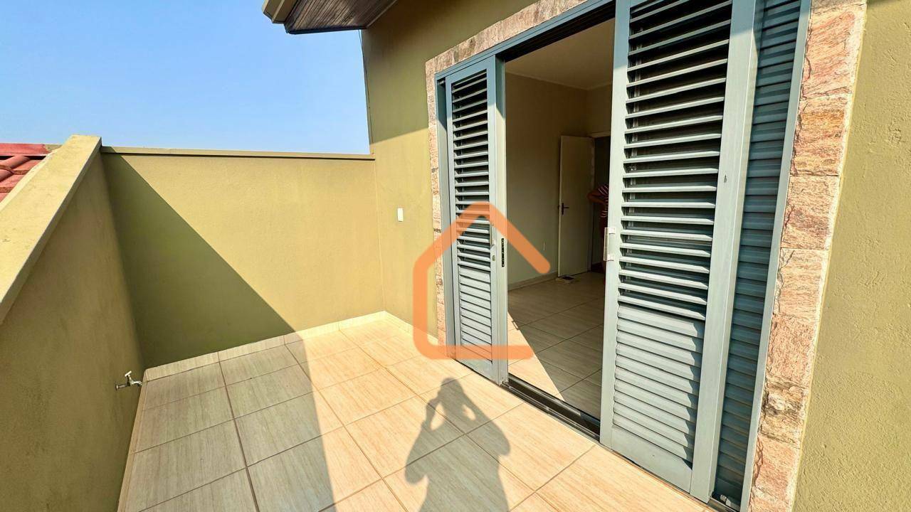 Casa à venda com 3 quartos, 148m² - Foto 9