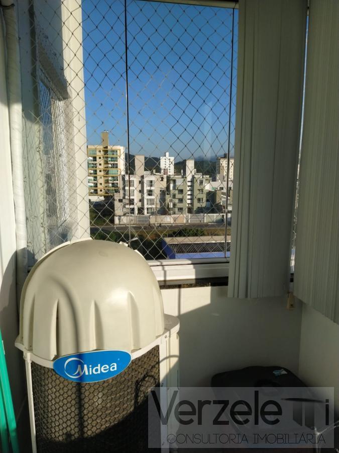 Apartamento à venda com 2 quartos, 65m² - Foto 11