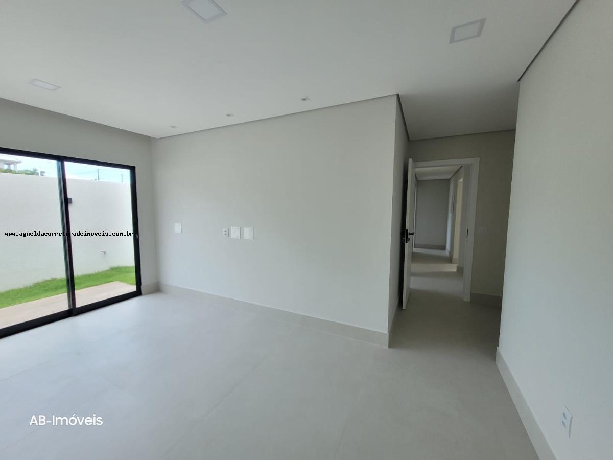 Casa de Condomínio à venda com 3 quartos, 220m² - Foto 31