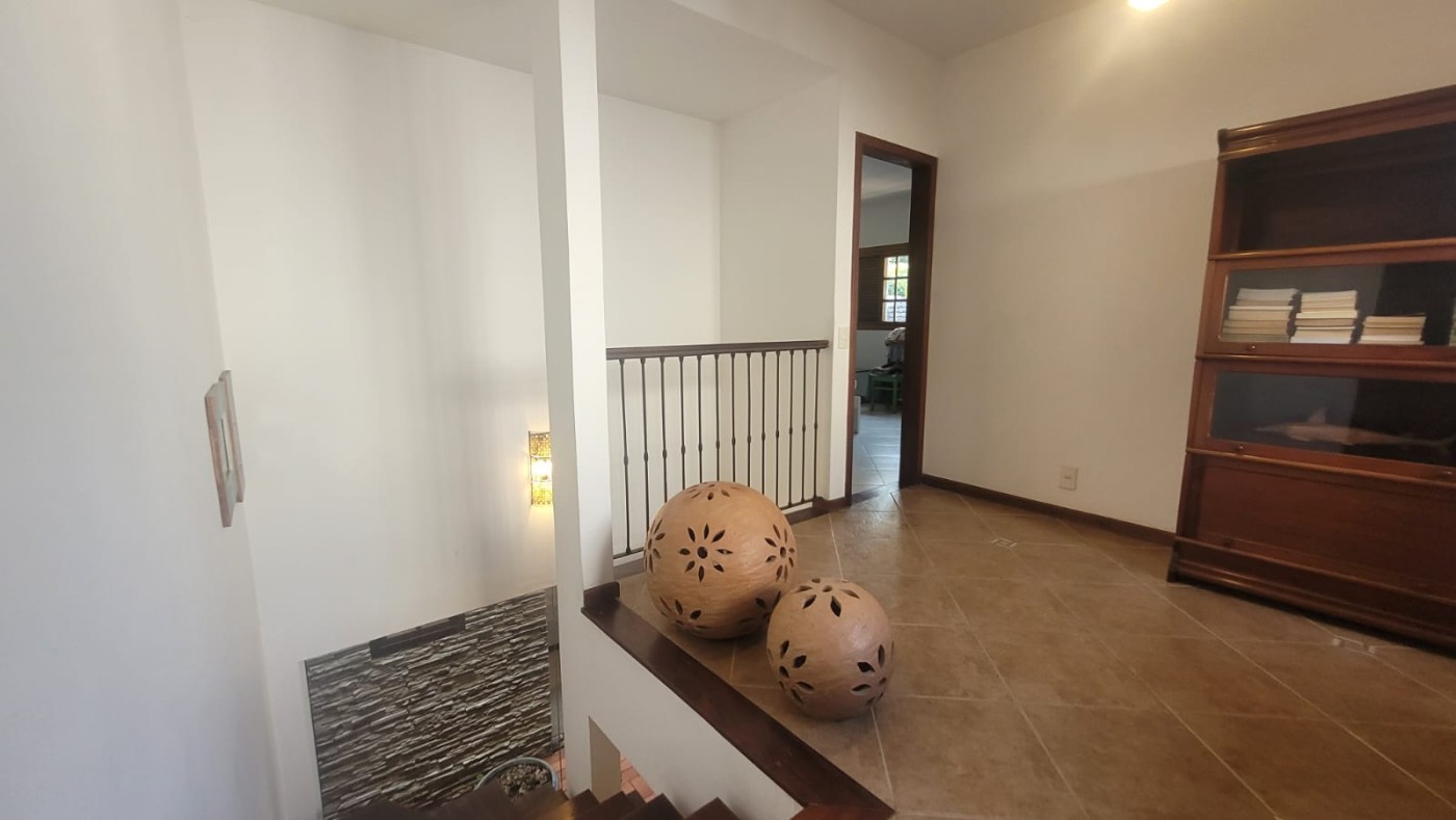 Casa de Condomínio à venda com 4 quartos, 290m² - Foto 26