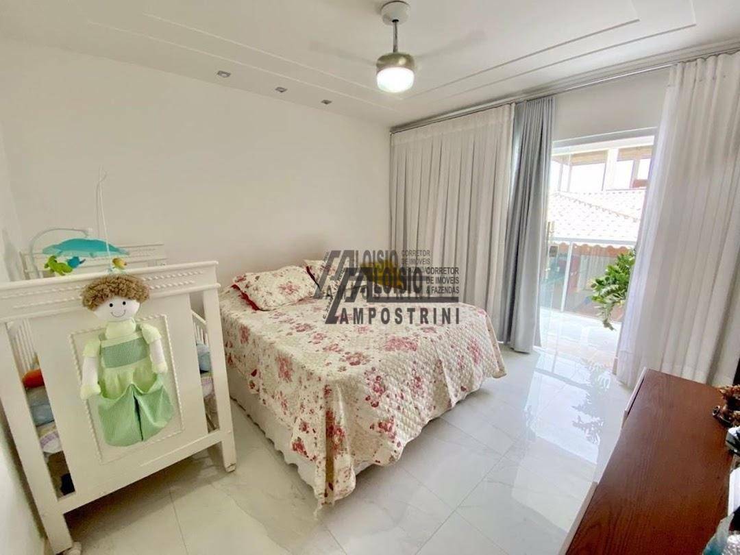 Casa à venda com 3 quartos, 200m² - Foto 13