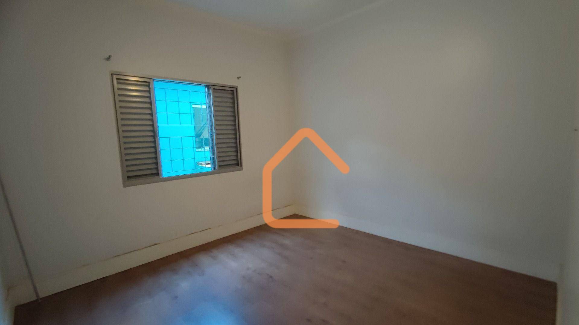 Casa à venda com 3 quartos, 180m² - Foto 31