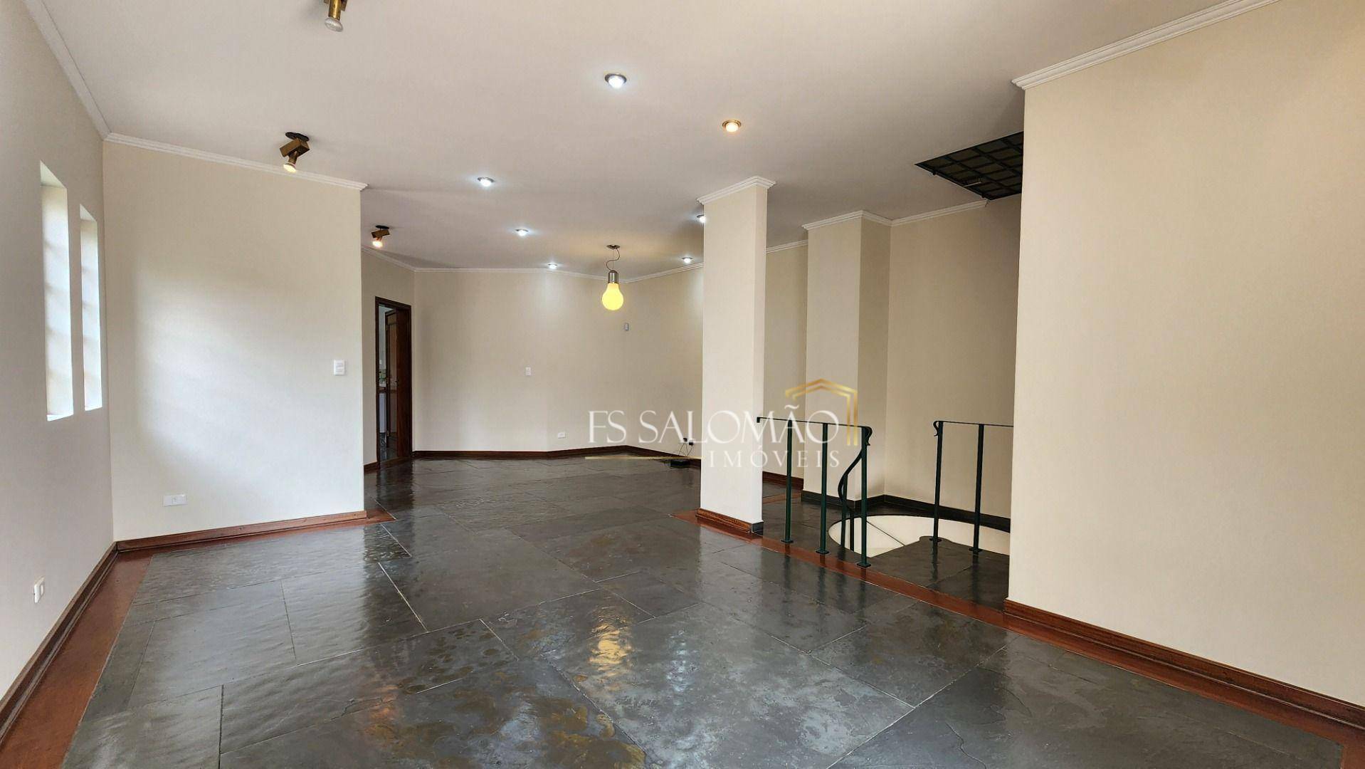 Casa à venda com 3 quartos, 229m² - Foto 14